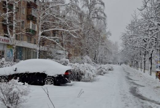 снег Киев